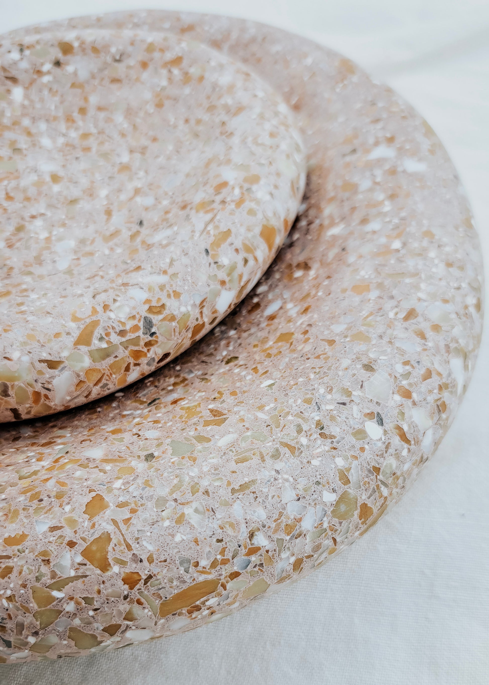 Organic Shaped Tray - Verona collection