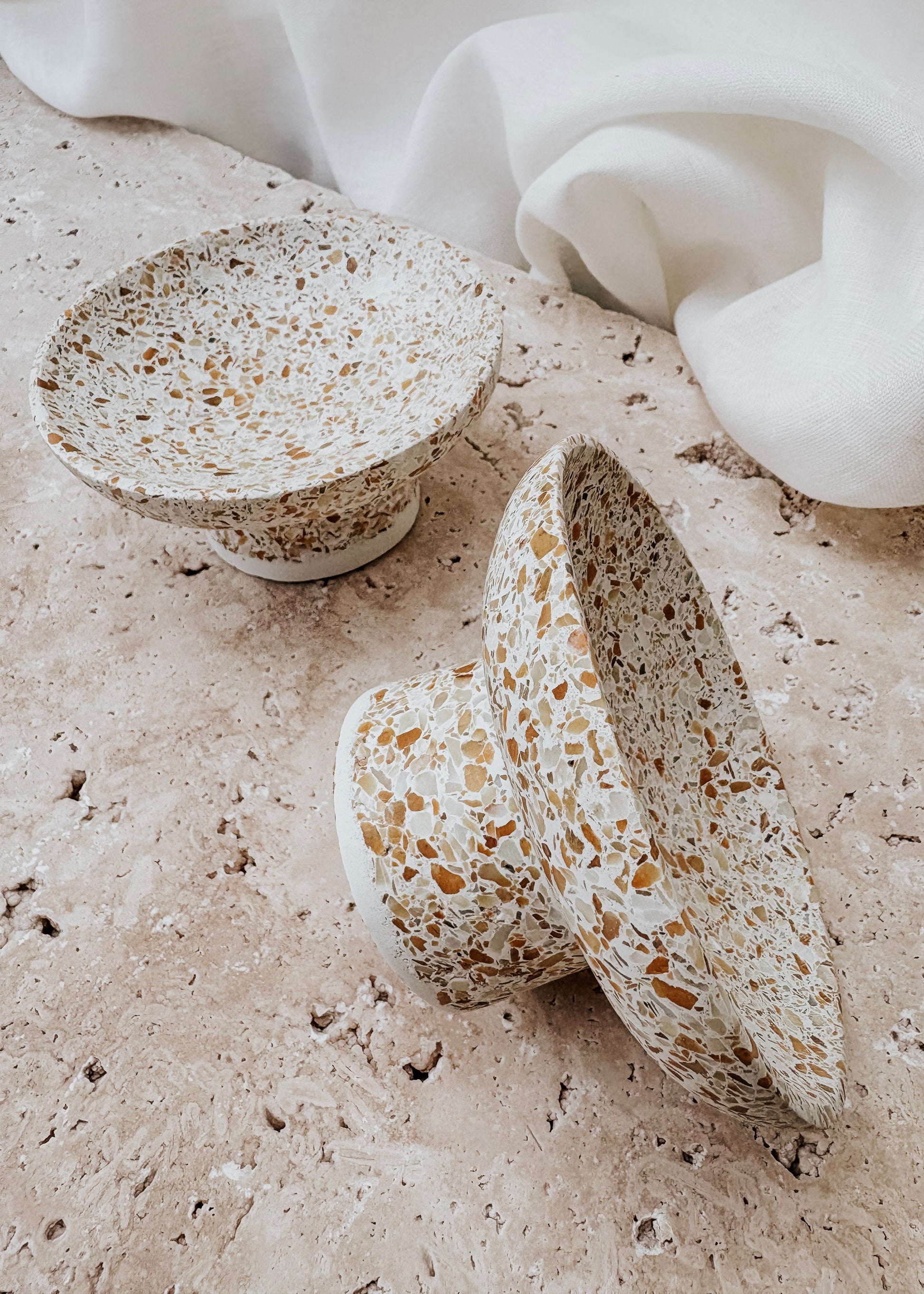 Pedestal Bowl - siena collection