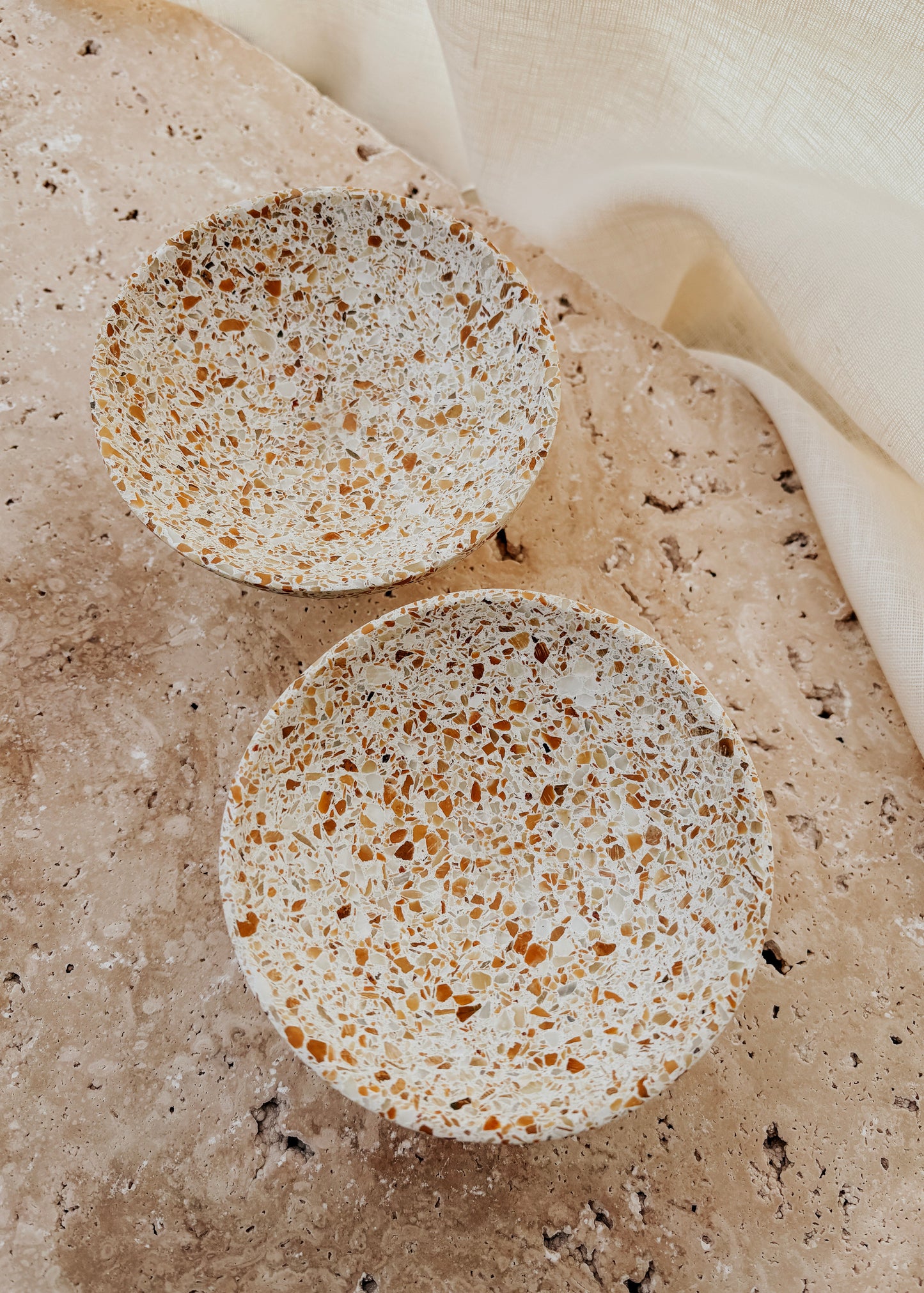 Pedestal Bowl - siena collection