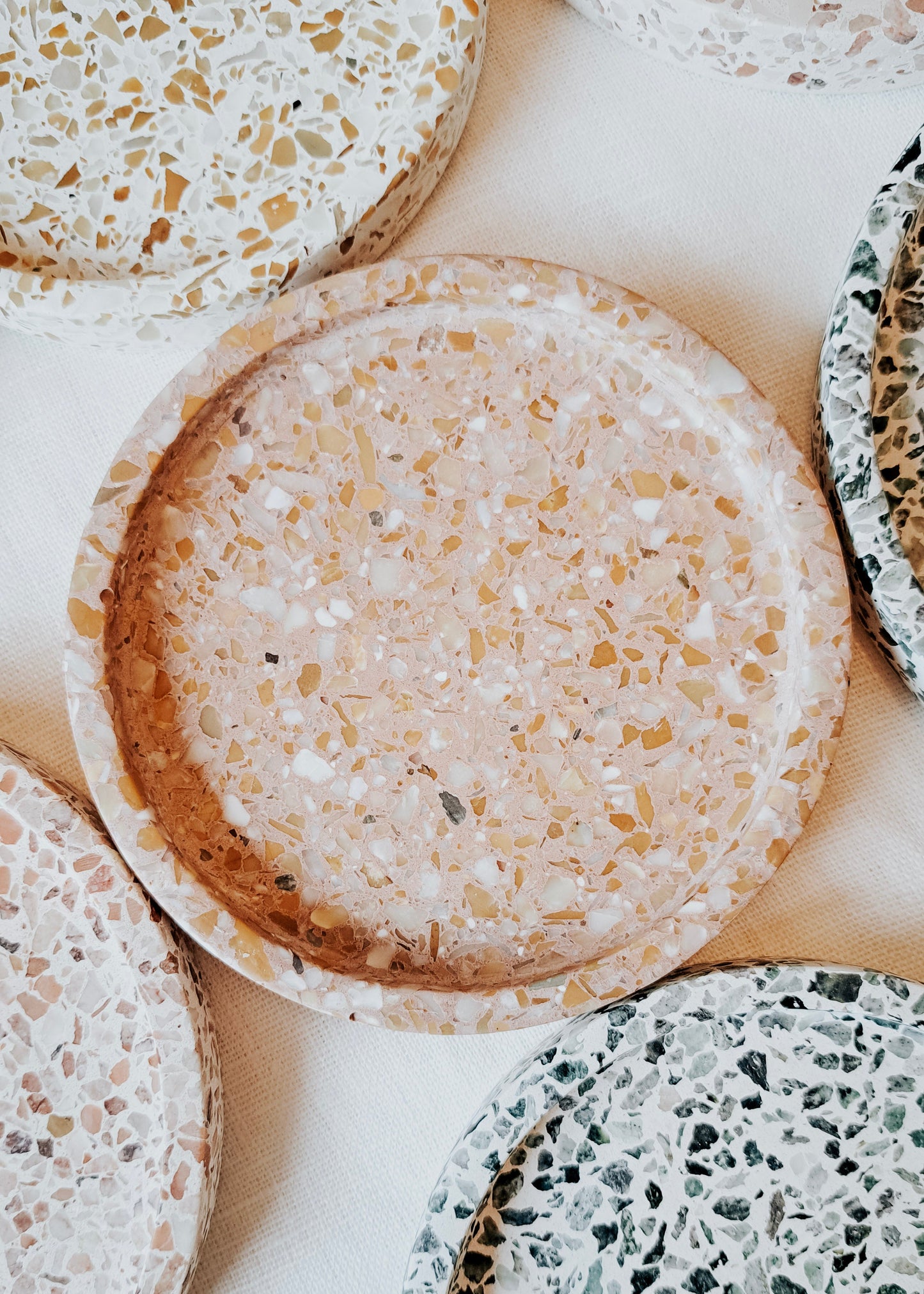 Round tray - Verona collection