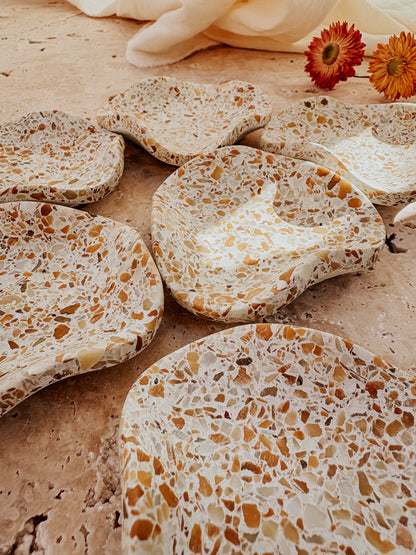 Small Organic Dish - Siena collection